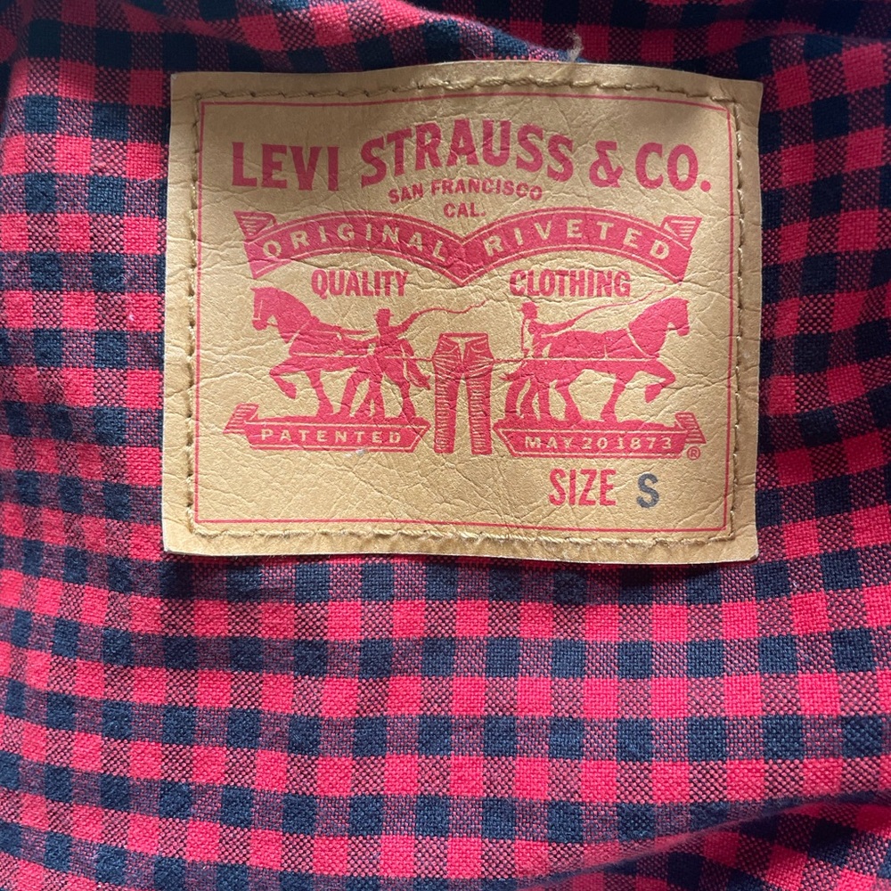 Levis Jacket - image 4